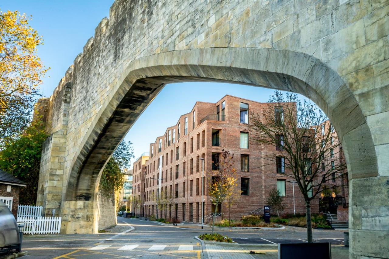 Ferienwohnung Twenty Seven Hq York Exterior foto